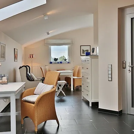 Apartment Penthouse Am Platz Penthouse Am Platz 10 *